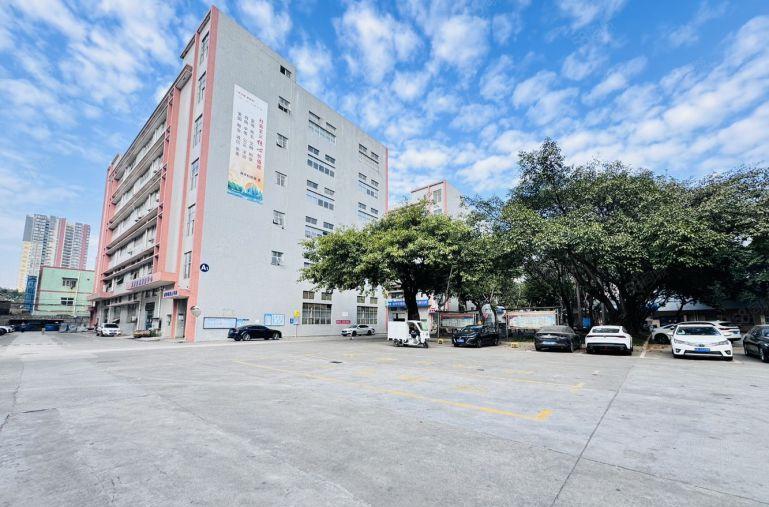 石岩原房东楼上1000平精装修大型工业园区厂房低价厂房出租