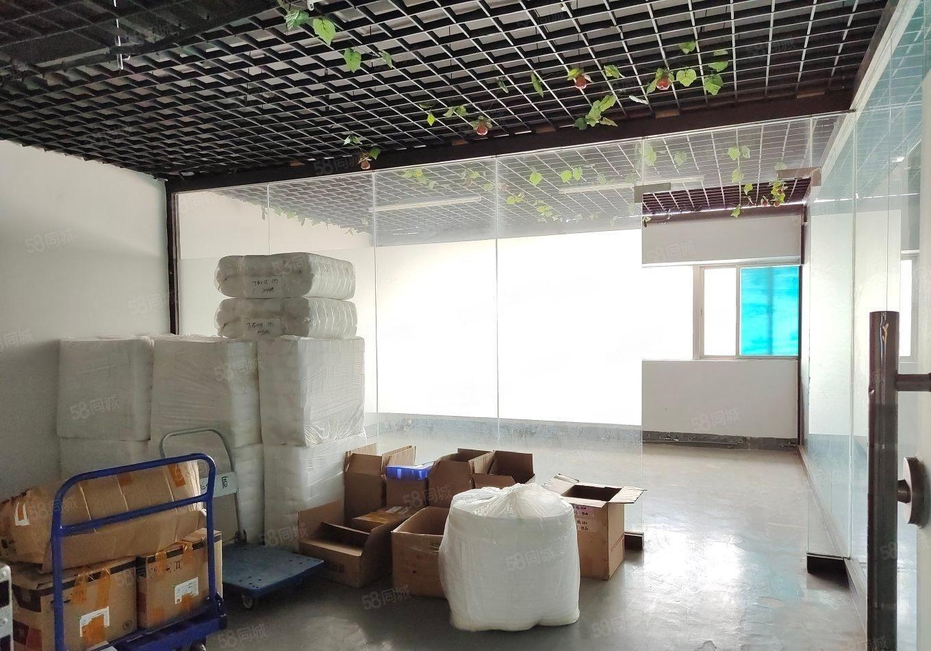 石岩北环路地铁口新出原房东带精装修低价厂房出租无转让费