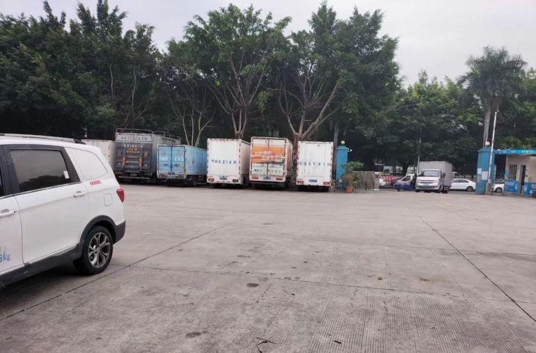 宝安机场一楼8米高5000平丙二类物流仓库出租1000平起租