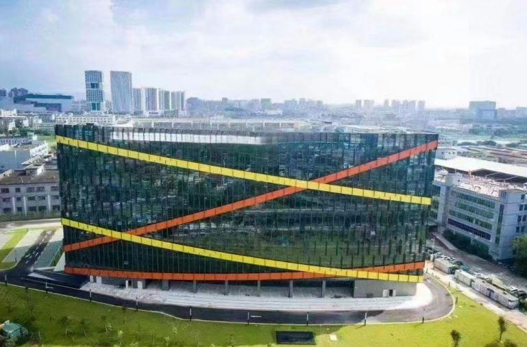 宝安松岗107国道上红本厂房带5吨电梯直租好进拖头仓库