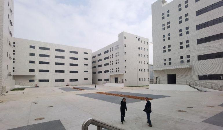 宝安松岗燕川全新厂房7栋5万平带红本5000平起分租