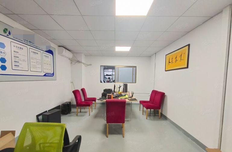 西乡固戍工业区，一楼带装修650平带阁楼厂房出租，租金40