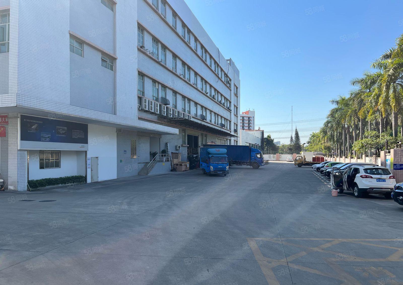 石岩红本厂房高速出口独门独院16000平米