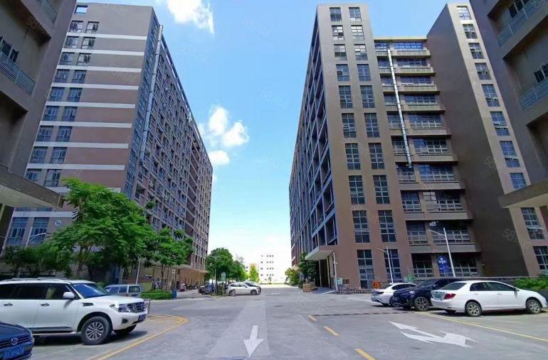 松岗谭头高新园区整层2000平原房东低价厂房仓库出租带装修