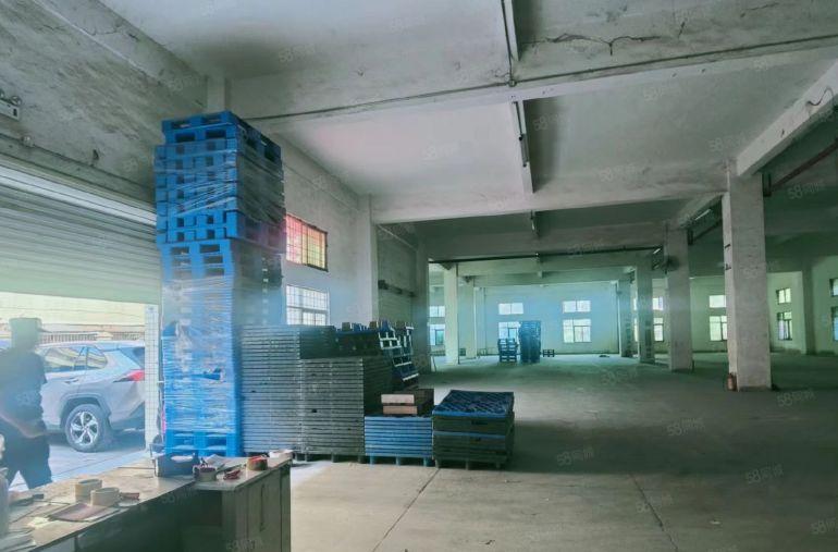 独门独院1楼1000平实用1200平临宝安大道近地铁口