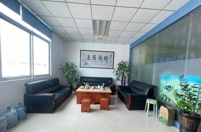 西乡固戍，原房东直租，单层面积1200平厂房出租，使用率高