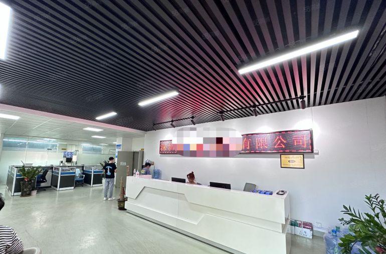 西乡村委工业园楼上800平精装出租，好招工，可办环评