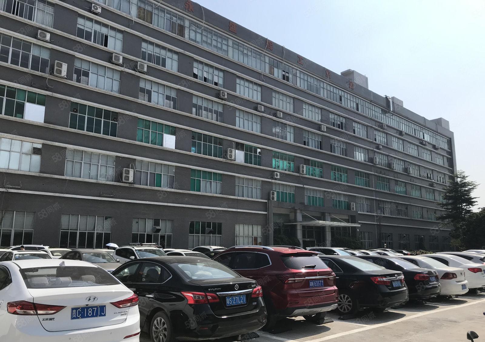 石岩产业园红本厂房带精装修出租4600平米