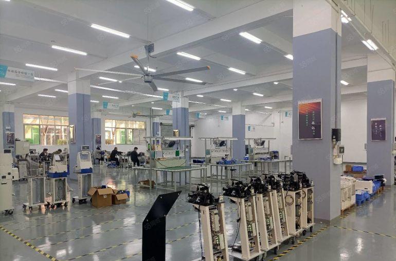 西乡固戍地铁口2000平方一楼办公医疗研发仓库厂房出租可分租