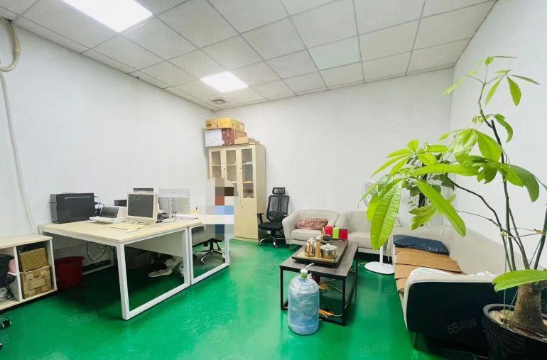 22元起沙井地铁口600平整层精装修厂房出租仓库出租可以分租