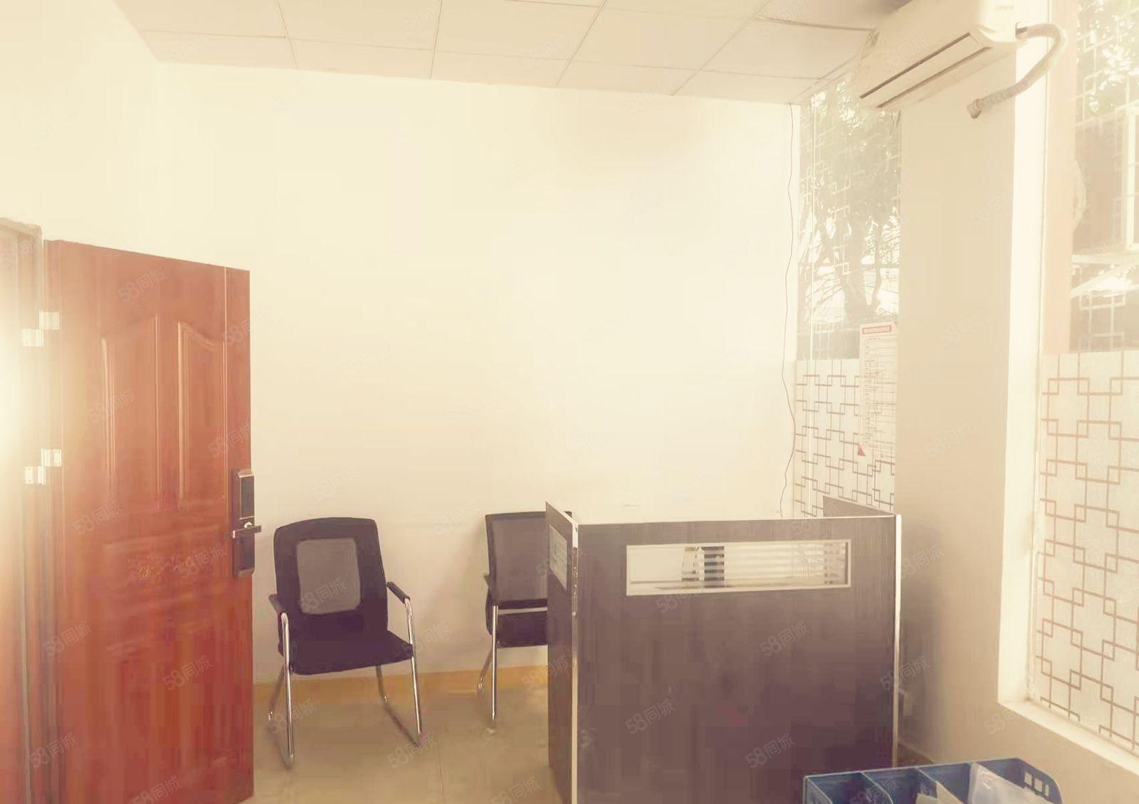 出租福永村委一楼800平方可租仓库，物流