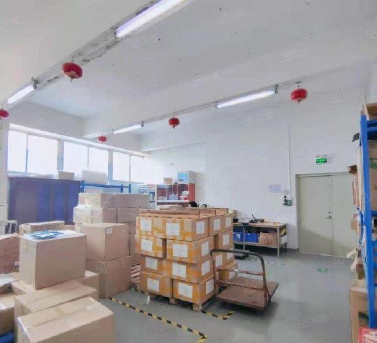 宝安黄田地铁口旁1000平精装可生产电商贸易办公室厂房出租