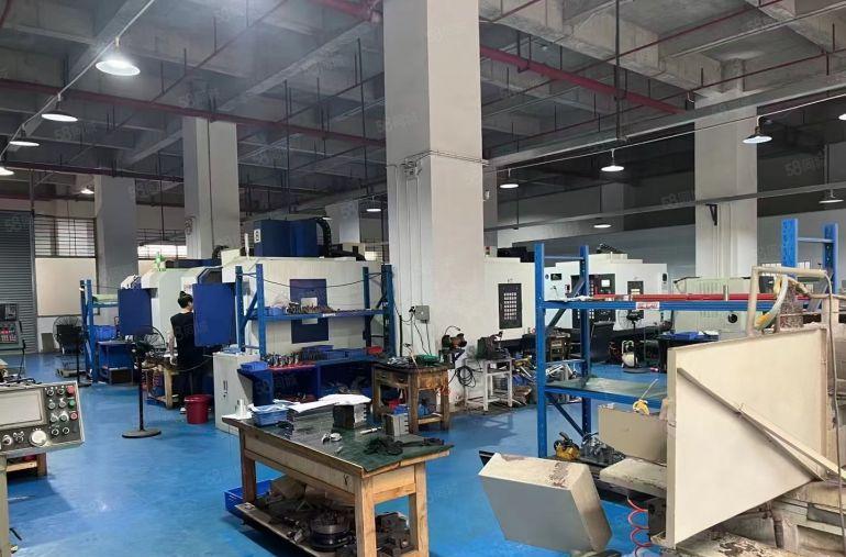 沙井大王山西环路旁一楼500平方米精装修厂房招租