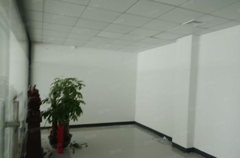 西乡固戍二路3楼500平方带装修厂房出租办公研发电商低价仓库