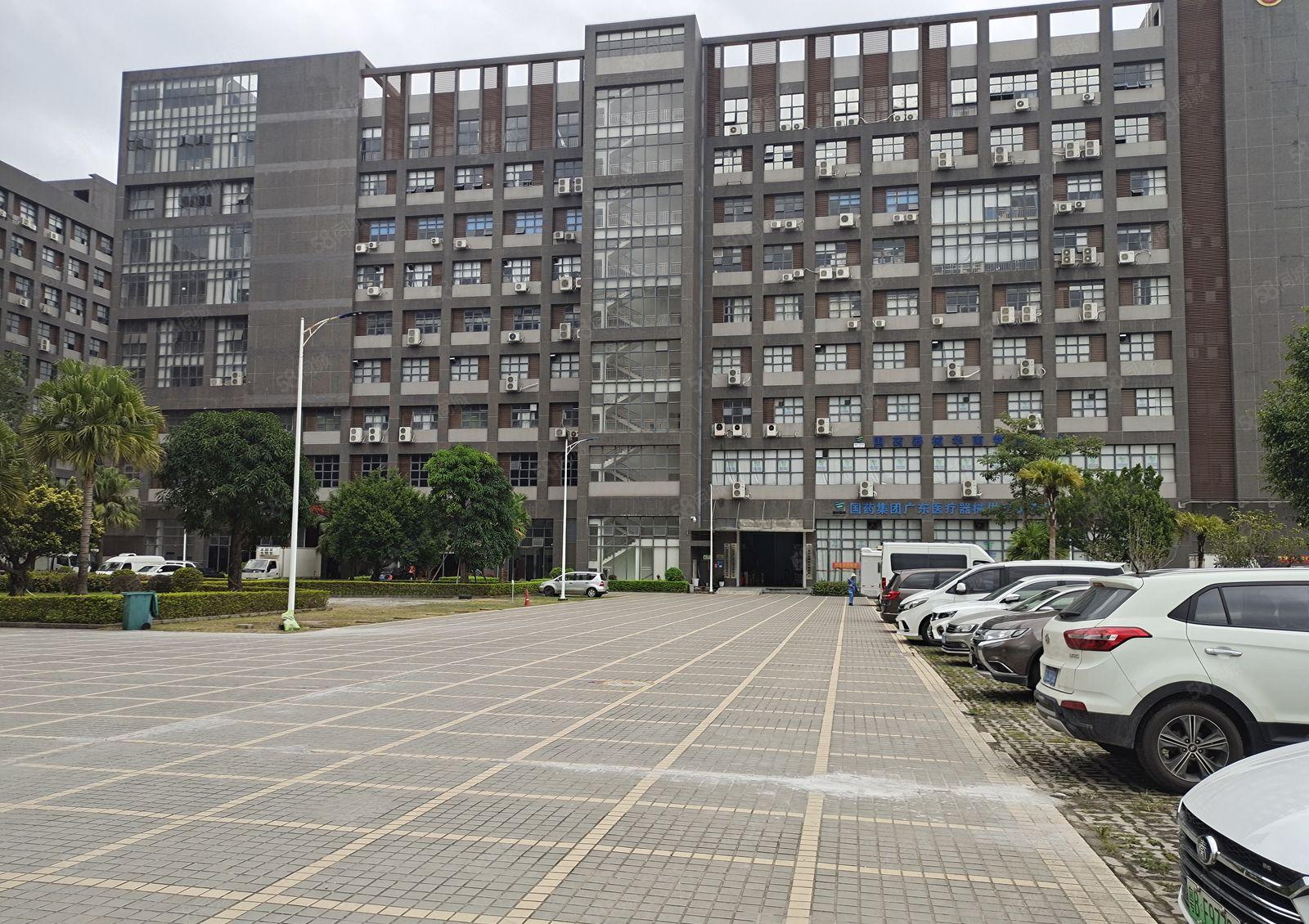 福永和平地铁口原房东大型园区300起租精装修一楼厂房仓库出租