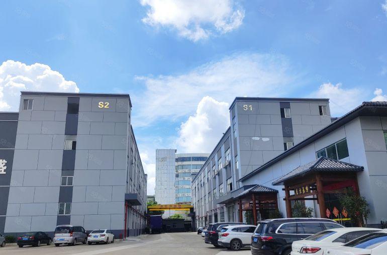 23元宝安石岩新改造园区500平到2000平整层厂房仓库出租