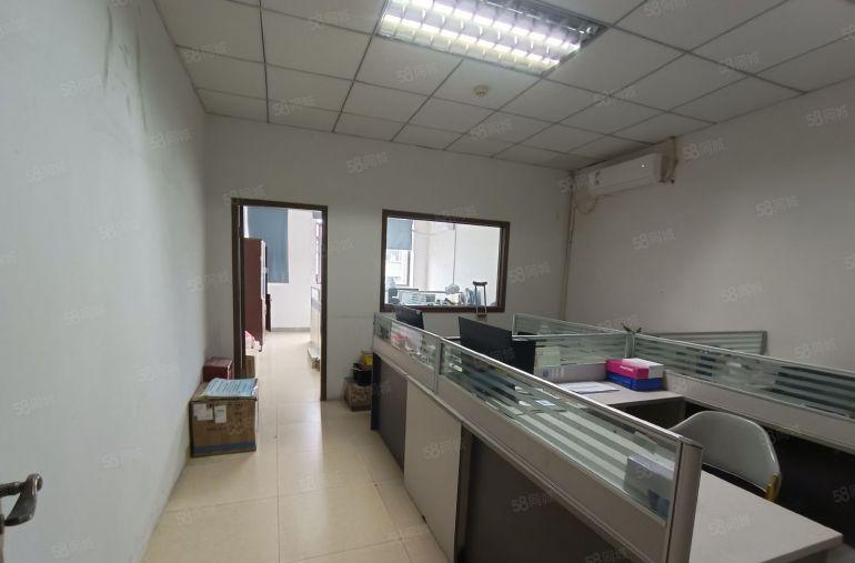 免租3个月起中小企业西乡特价小面积100至500平起厂房仓库