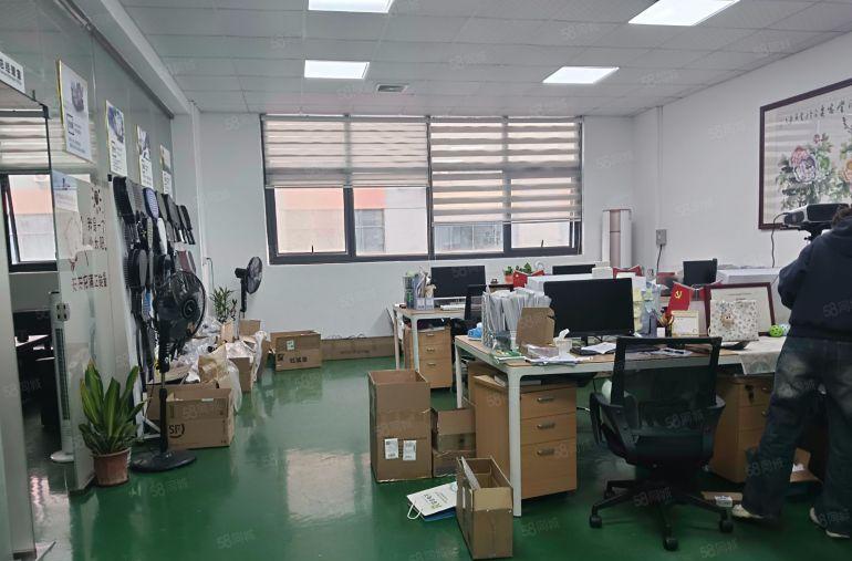 前进二路与107国道之间独门独院楼上精装修310平，拎包入住