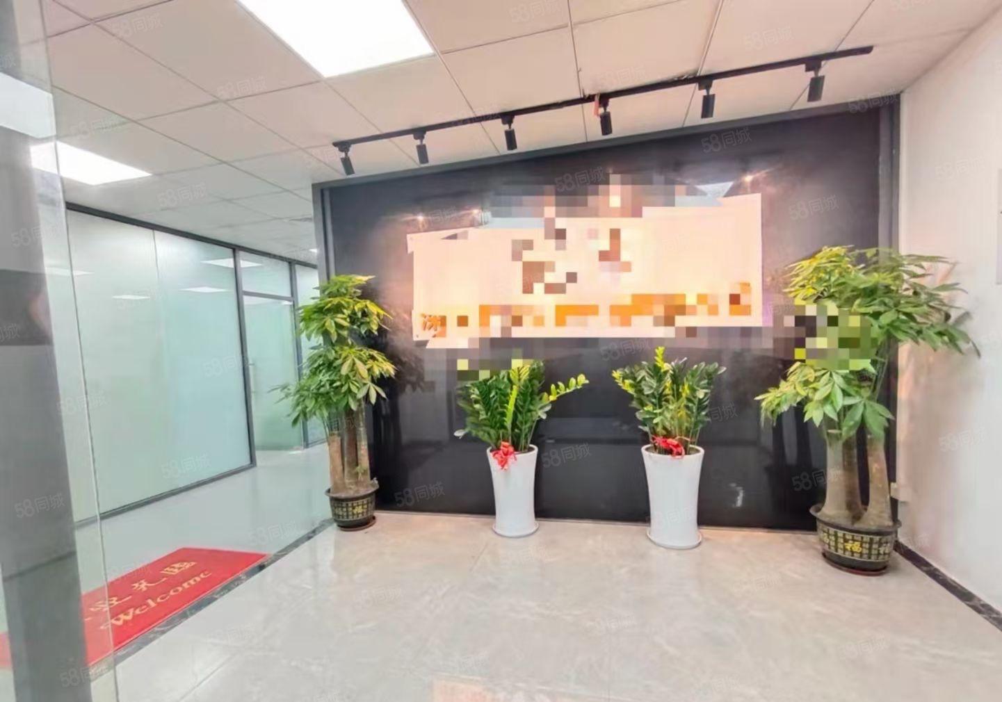 石岩汽车站新出独院三层面积5600平方独院厂房招租