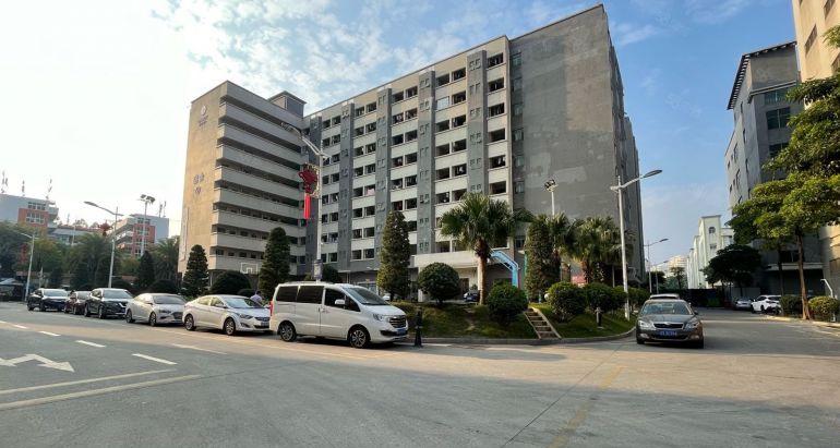 宝安松岗工业园1000平方可分租200平方起低价仓库厂房出租