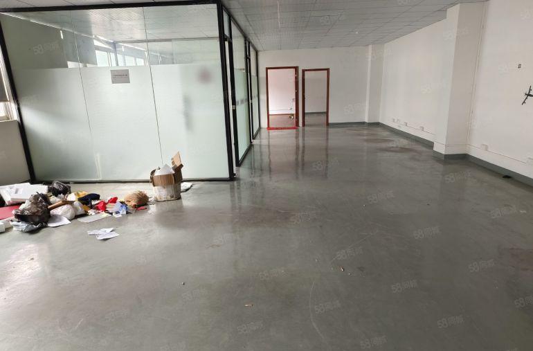 福永地铁站原房东直租650平米精装修厂房仓库低价出租拎包入驻