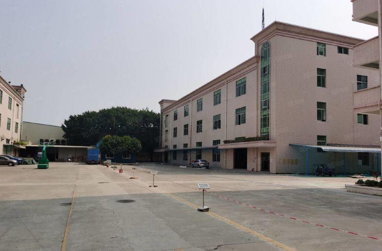 6000平原房东独院厂房招租过环评实际面积红本业主低价招租