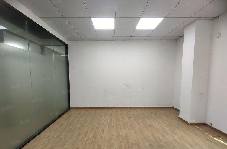 西乡，固戍工业区，楼上带装修410平厂房仓库出租，拎包入驻！