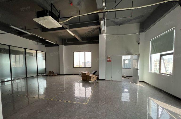 松岗燕川653平精装修厂房无尘车间低价出租原房东带红本地铁口