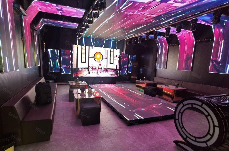 石岩塘头600平原房东厂房带超大露台 豪华装修 免转让费