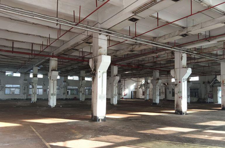 无公摊！石岩地铁口独院10000平方开房商直租独院厂房出租