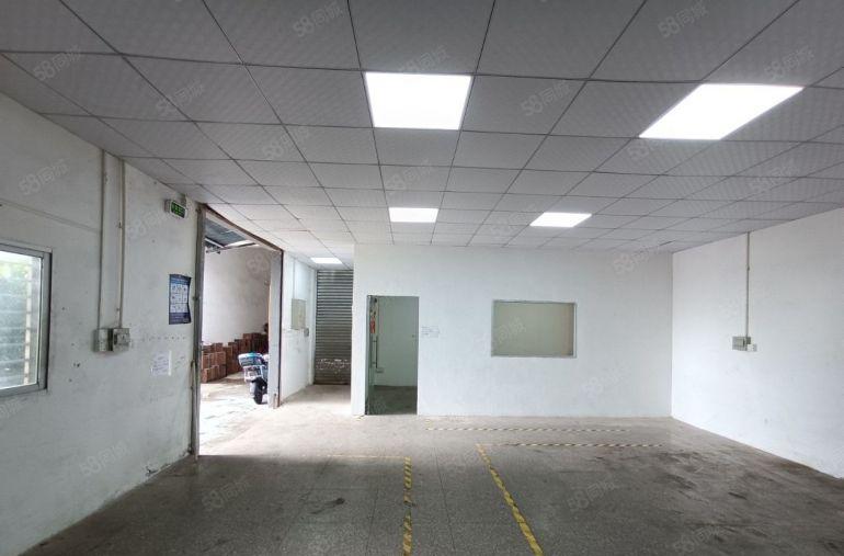 西乡黄田107国道，一楼带装修150平厂房仓库出租，水电到位