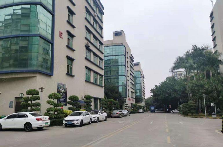 宝安福永原房东工业园新出楼上1000平带装修办公室厂房出租