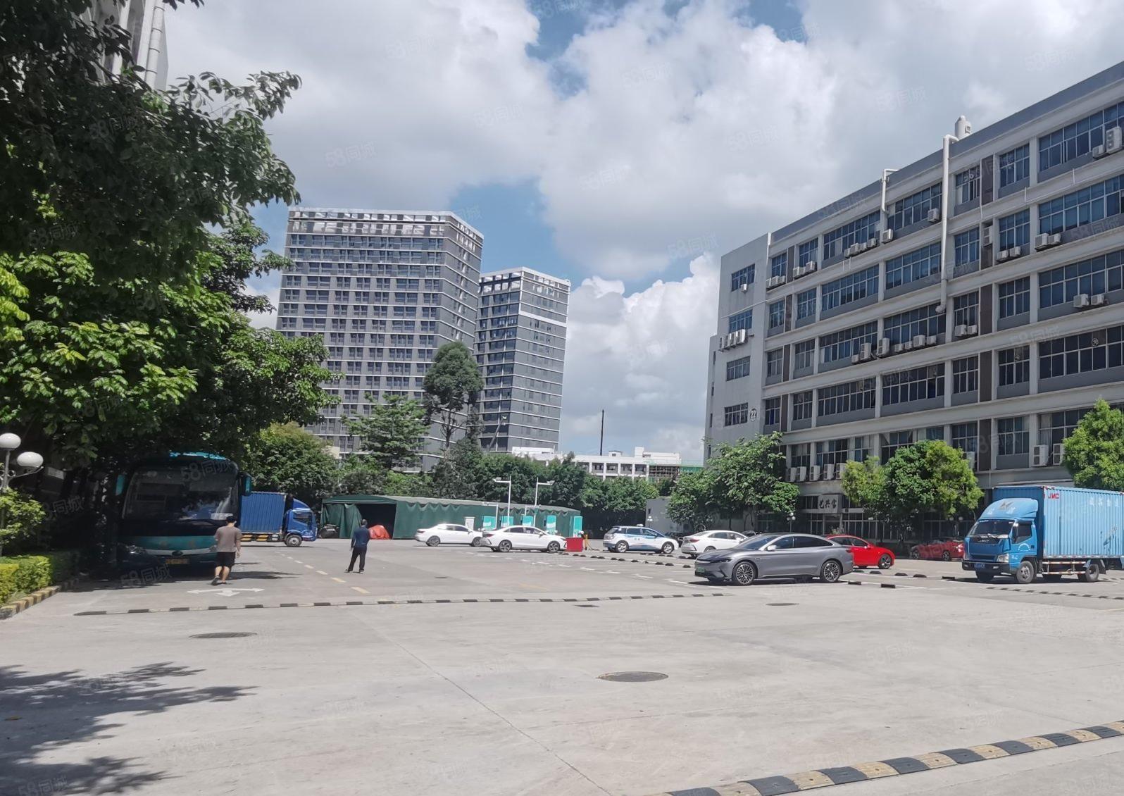 石岩爱群路旁新出楼上1705平原房东厂房出租