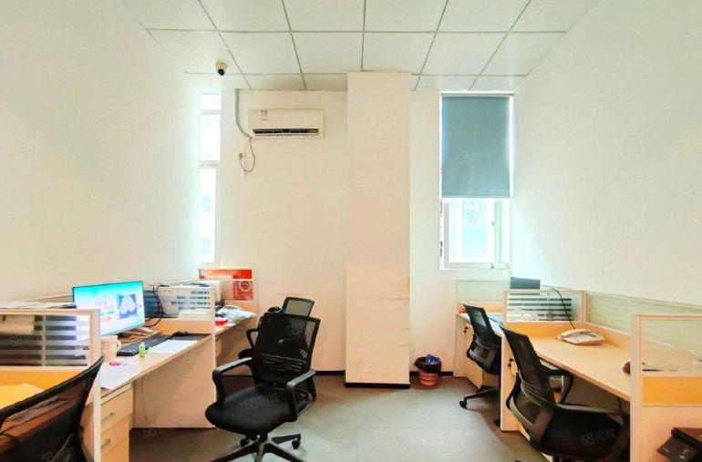 无尘车间！福永新和楼上精装700平红本厂房现成装修拎包入驻！