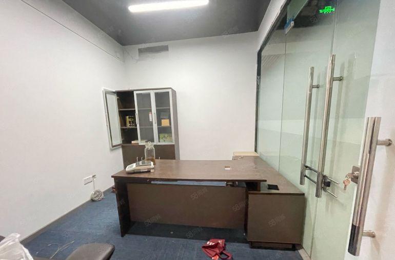 西乡固戍工业园，带装修550平办公厂房仓库出租，园区形象好