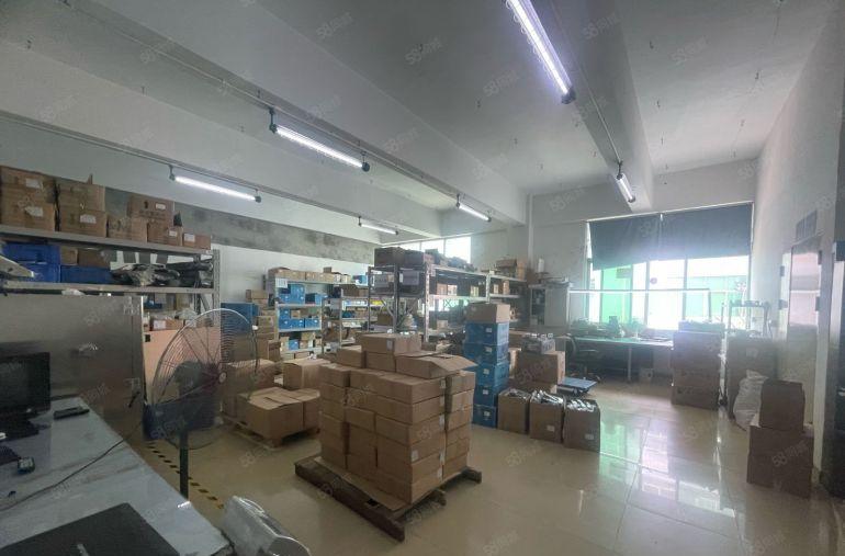 福永地铁口900平精装修厂房仓库出租带大气前台和展厅