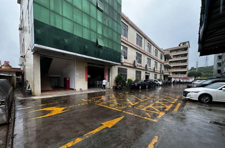 松岗地铁口 洋涌工业区B栋厂房出租1到3层3000平米可分租