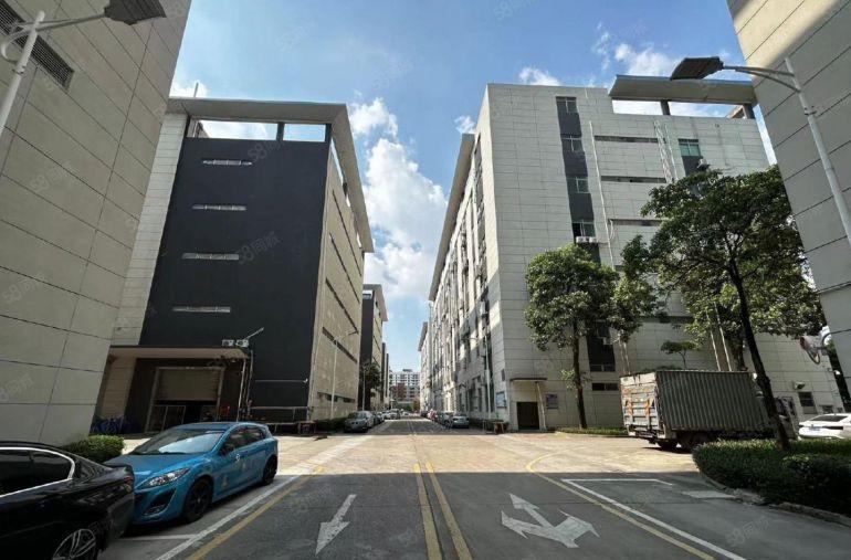 福永大洋田花园式厂房4楼整层3400平米精装修免转让费出租