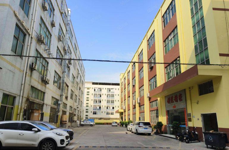 福永地铁站原房东红本厂房一楼2100平米带装修行车厂房出租