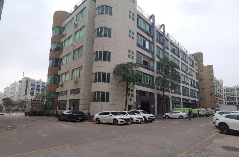 房东红本地铁口宝安沙井马安山原可办理环评800平厂房出租