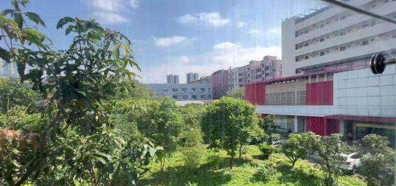 西乡固戍红本厂房10000平仓库出租500可租带精装修好招工