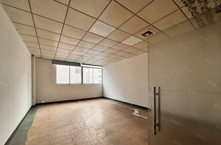 西乡固戍村委直租超高使用率红本带吊机口100平到200平可分