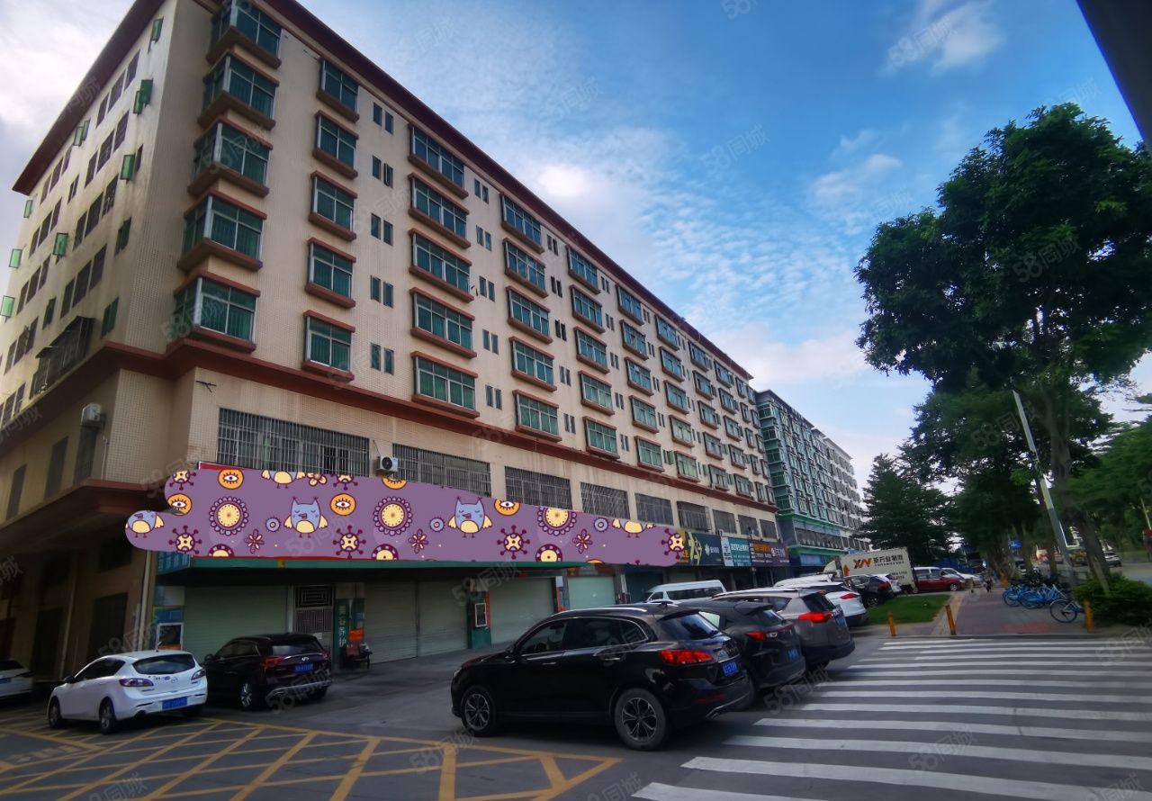 深圳市宝安区福永靠会展中心新出宿舍楼6800平大小可分可短租