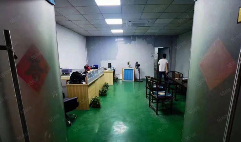 后亭地铁口旁二楼100平方米精装修厂房招租