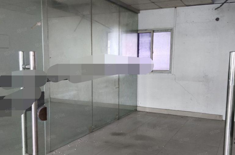 西乡鹤洲大型工业园楼上整层5700平可独立租1900平25元