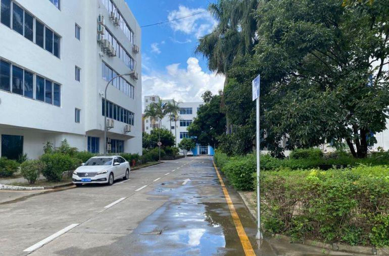 宝安区福永凤凰工业园2万平厂房出租800平起分租一楼可办环评