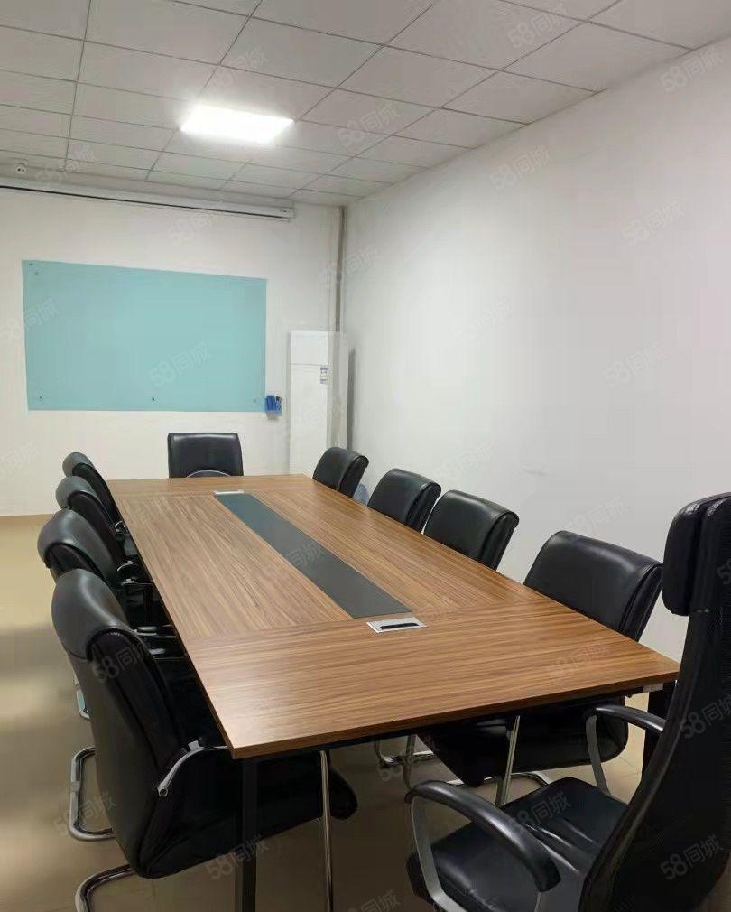 深圳厂房福永地铁口附近楼上精装厂房出租，配套齐全好招工