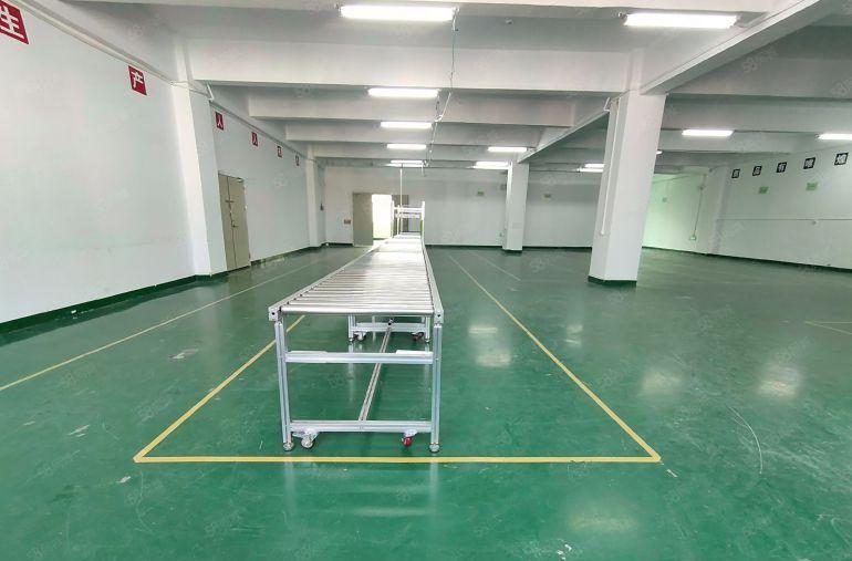 九围大型工业区，800平厂房仓库出租，租金25元，电对供电局