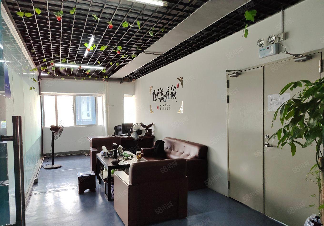 石岩北环路地铁口6号线新出原房东带精装修低价厂房出租无转让费