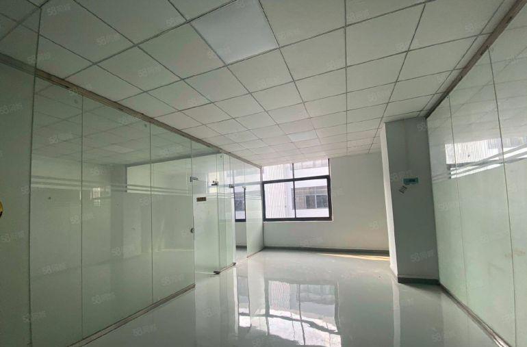 福永地铁口工业区楼上原房东带精装修办公室拎包入住